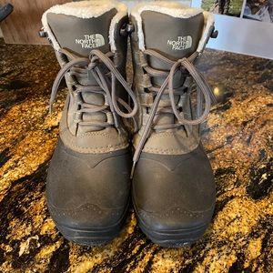 North Face boots. Size 8